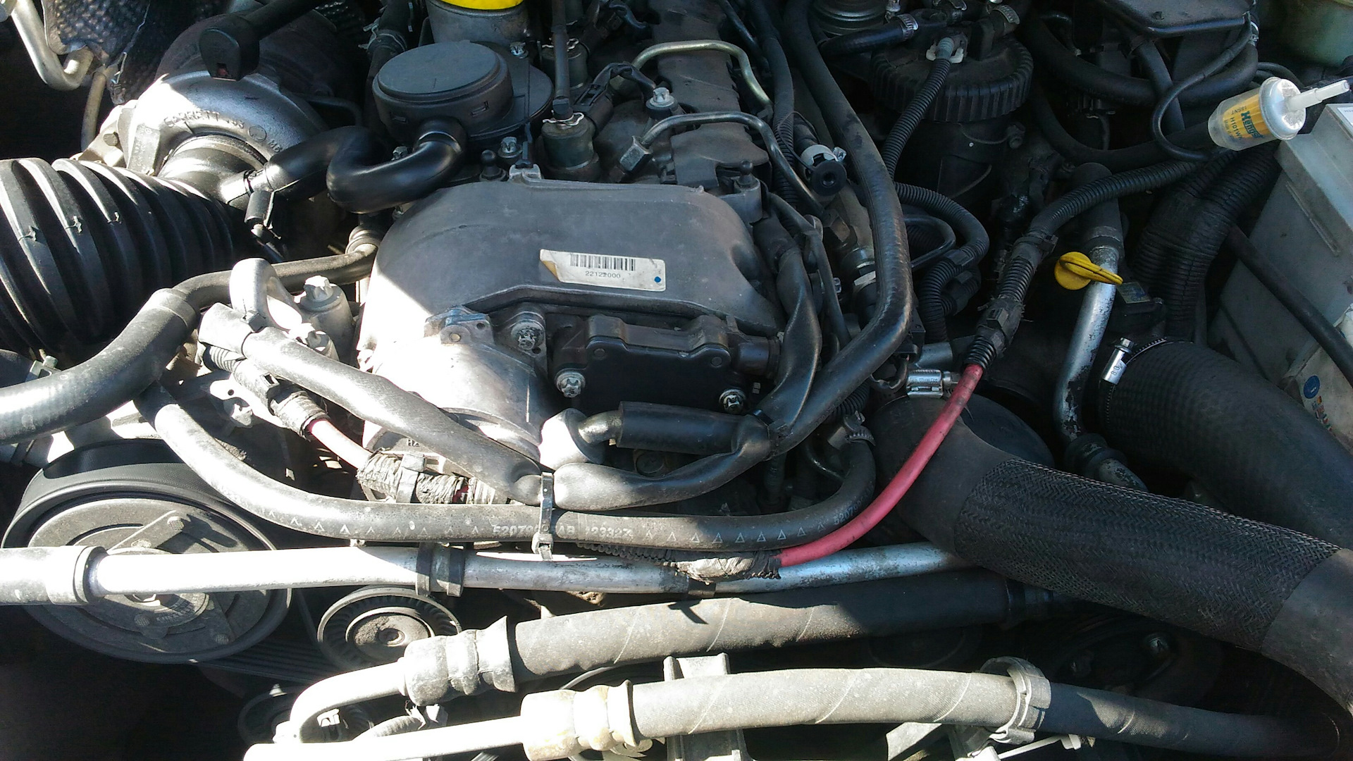 Grand cherokee wj 2.7. Гранд Чероки WJ 2.7 дизель. Jeep Grand Cherokee WJ 2.7 CRD. Гранд Чероки WJ 2.7 дизель гофра инжектора. Топливный шланг Jeep WJ.