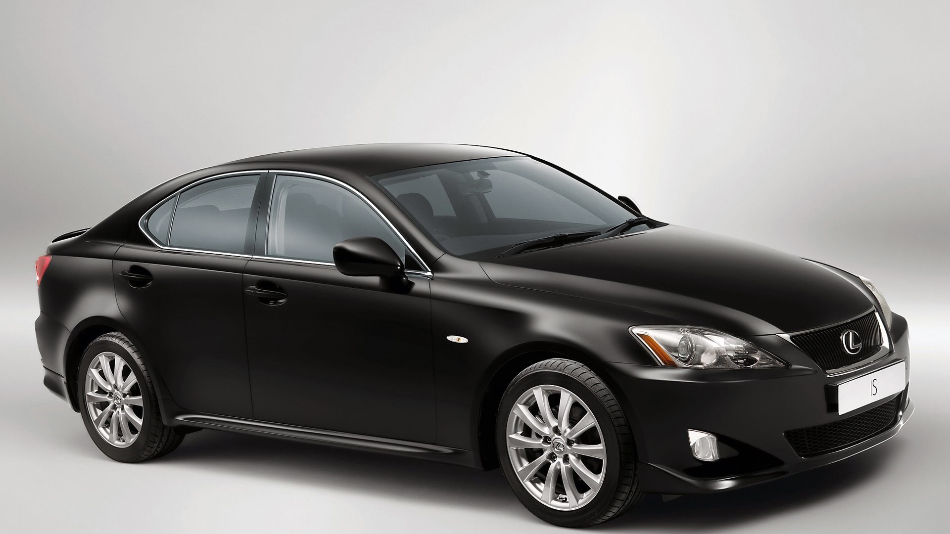 Lexus is 250 2008