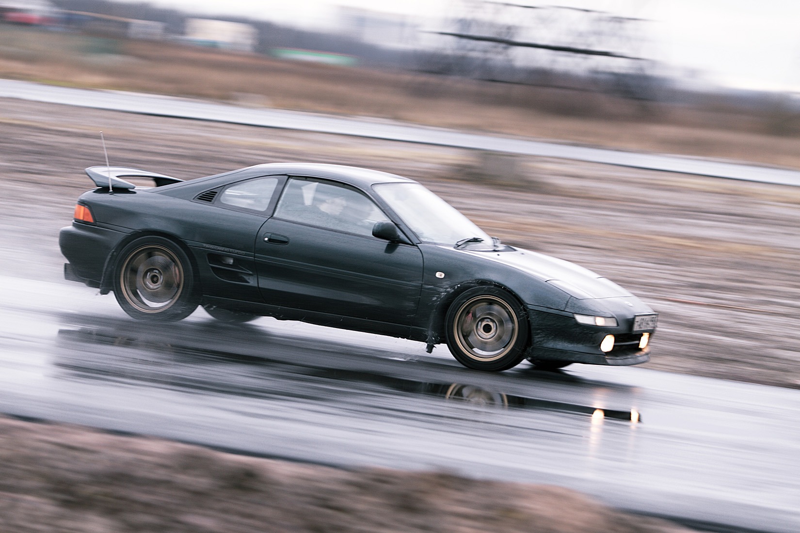 - Toyota MR2 20 1997