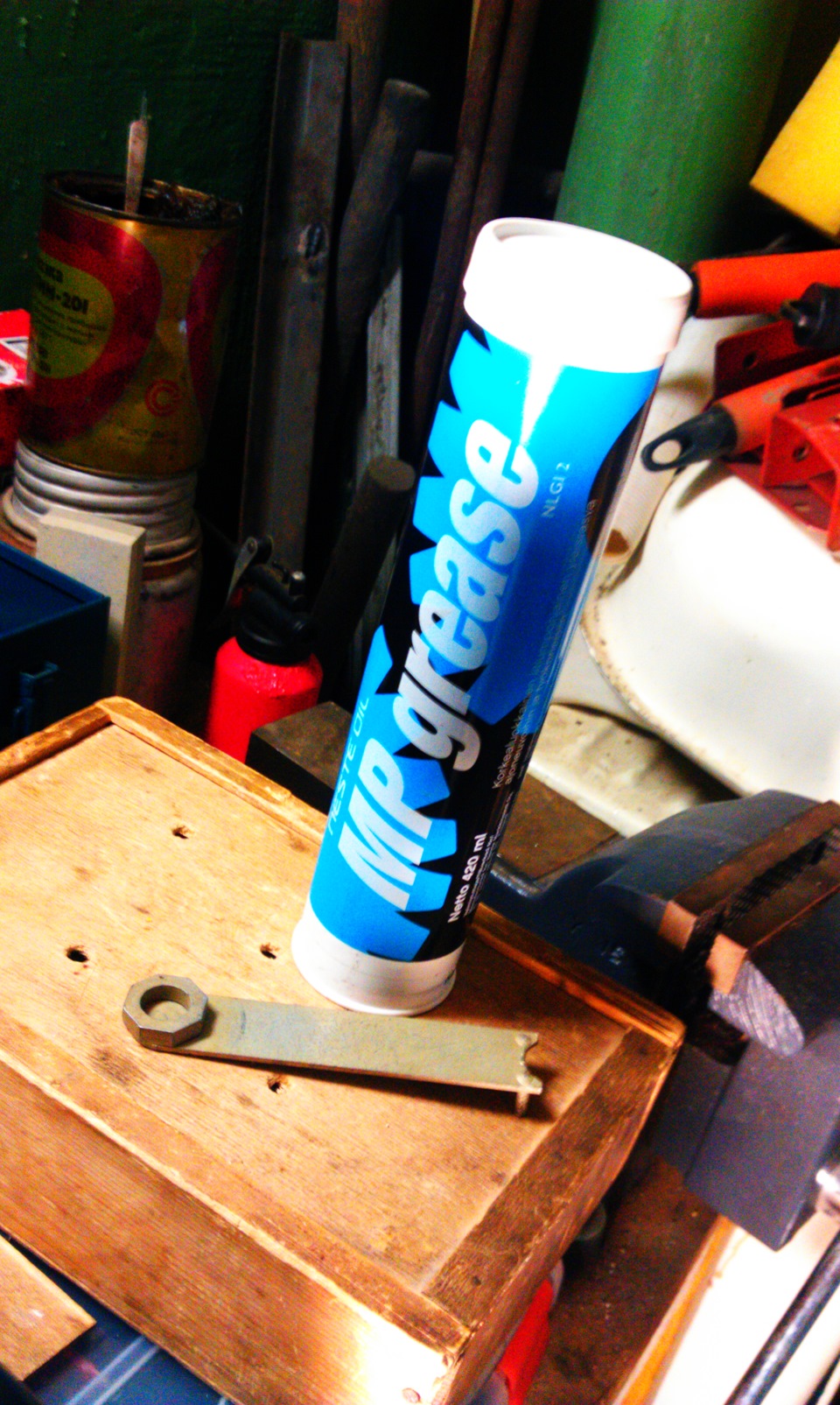 Смазка рейки, установка УЩП, избавление от скрипа троса сцепления ...