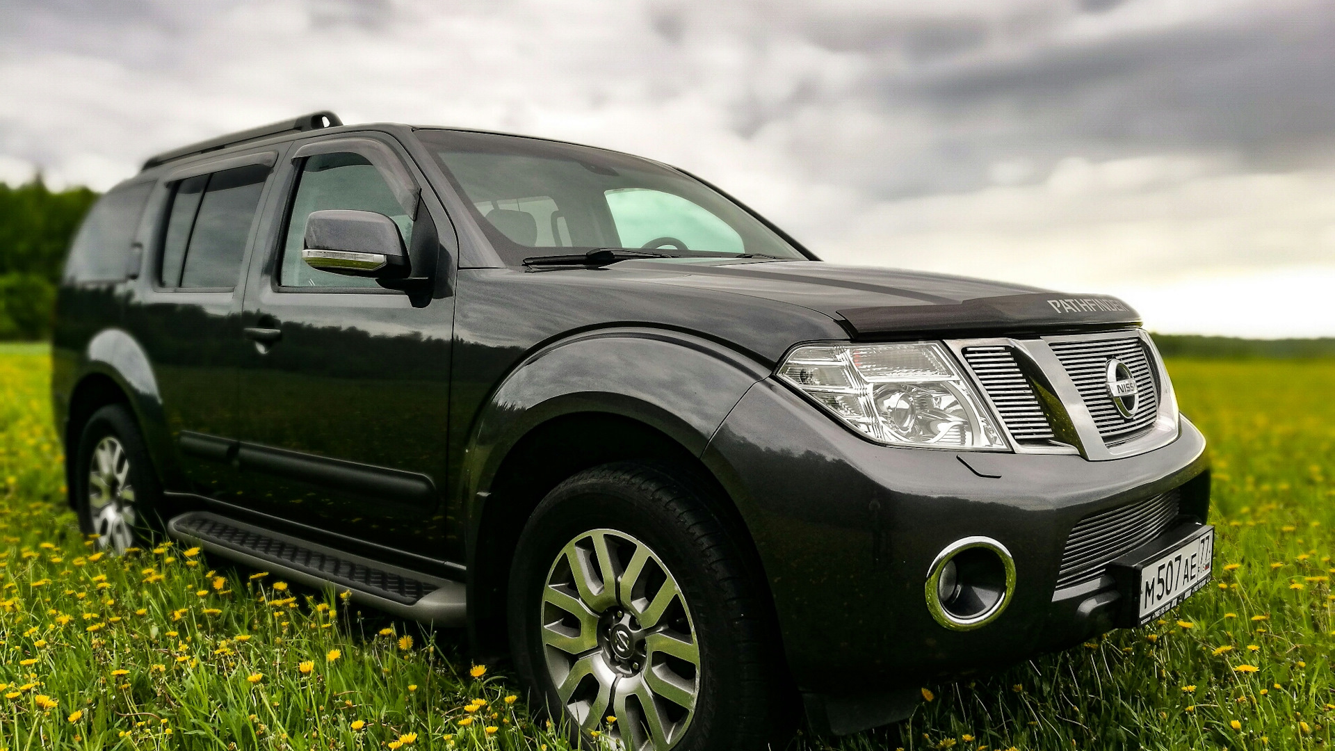 Можно ли на ниссан патфайндер. Nissan Pathfinder 2012. Ниссан Патфайндер 2012. Ниссан Патфайндер 2. Nissan Pathfinder 2010.