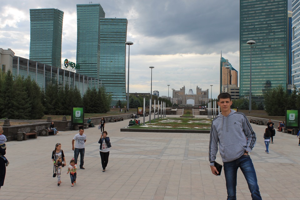 Астана время по москве. Екатеринбург Астана. Екатеринбург Астана на машине. Красивые места в ЕКБ для автопоездок.