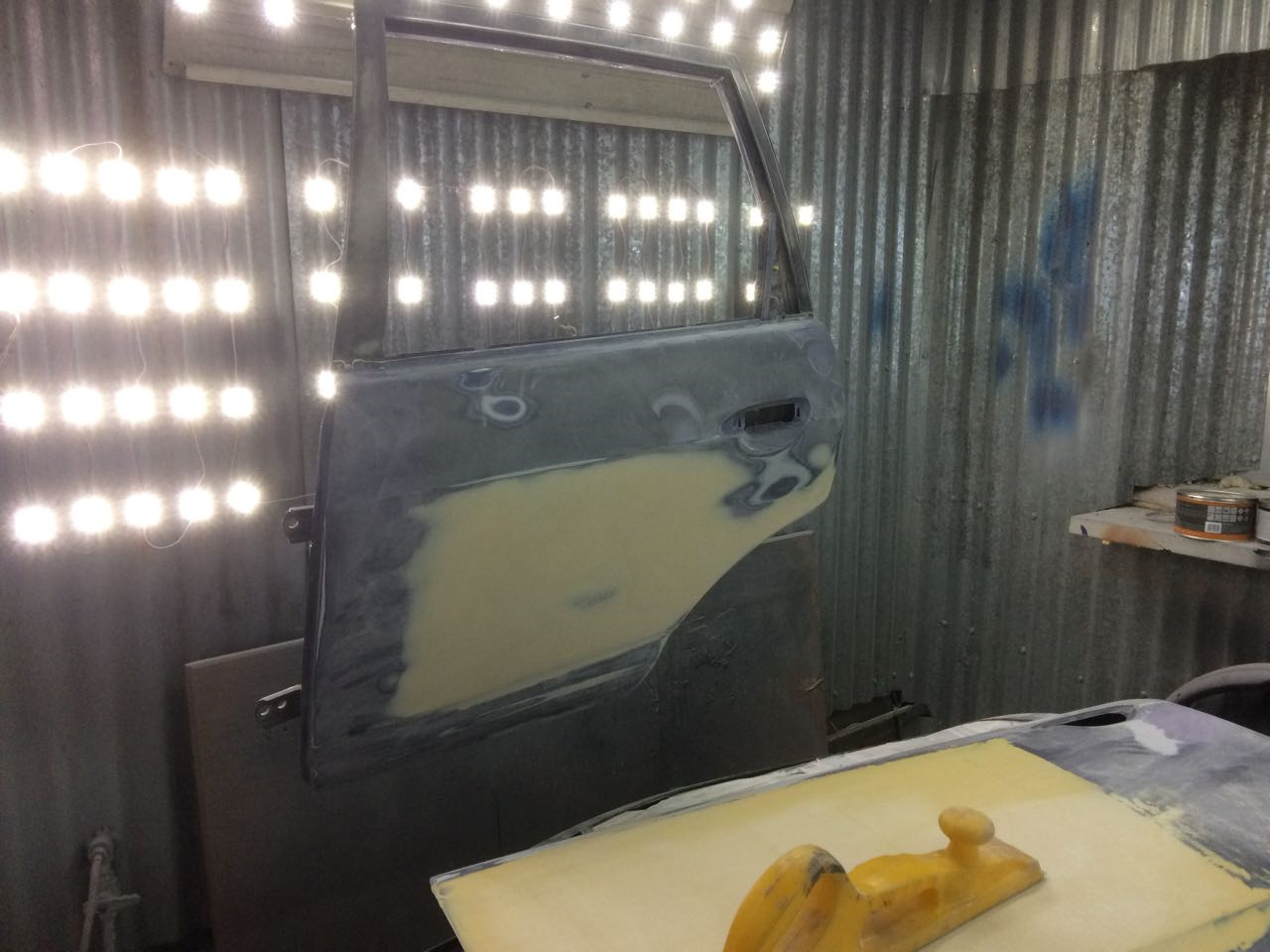 Третий день — Nissan Wingroad (Y11), 1,8 л, 2000 года | кузовной ремонт ...