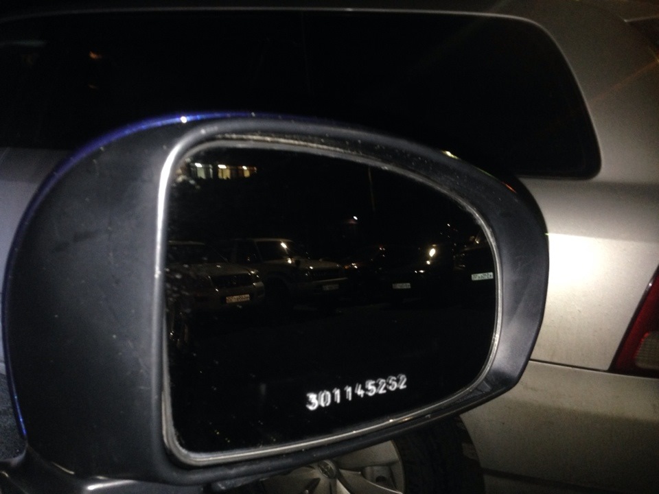 Маркировка зеркал — Toyota Prius (30), 1,8 л, 2010 года | аксессуары ...