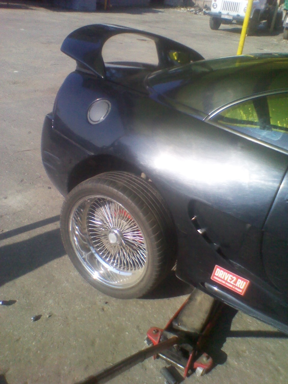 На шиномонтаже решили примерять другие диски вроде бы 21 — Mitsubishi ...