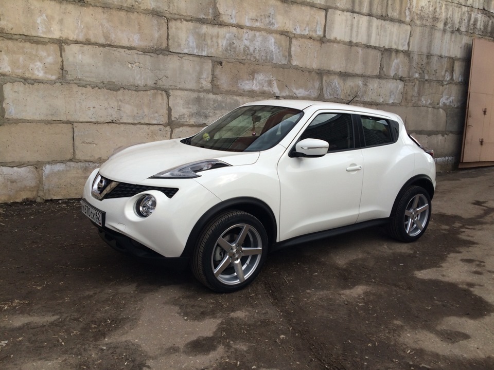 Nissan Juke r20