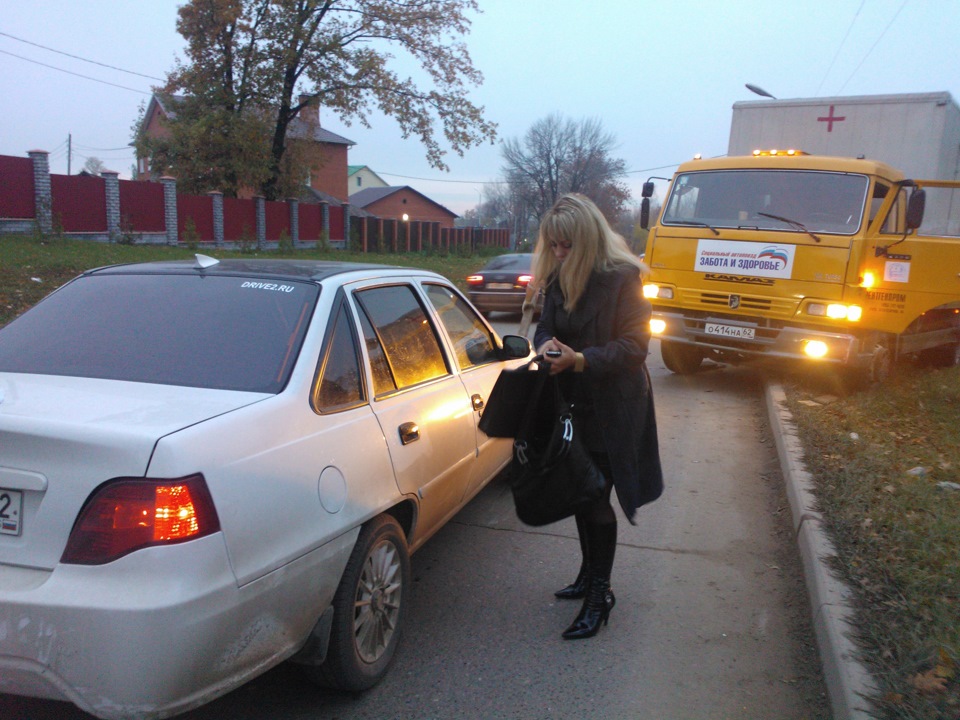 Осень 2012 — Daewoo Nexia (N150), 1,6 л, 2010 года | ДТП | DRIVE2