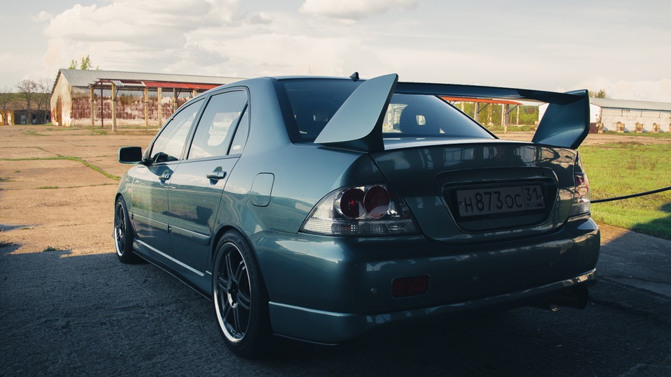 Mitsubishi lancer drive2