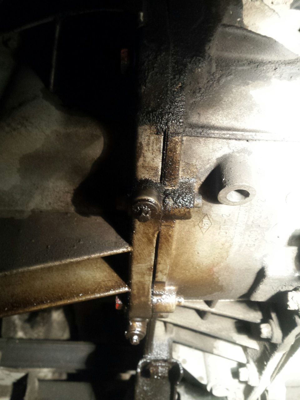 4.Замена масла — Renault Megane II, 1,6 л, 2007 года | плановое ТО | DRIVE2