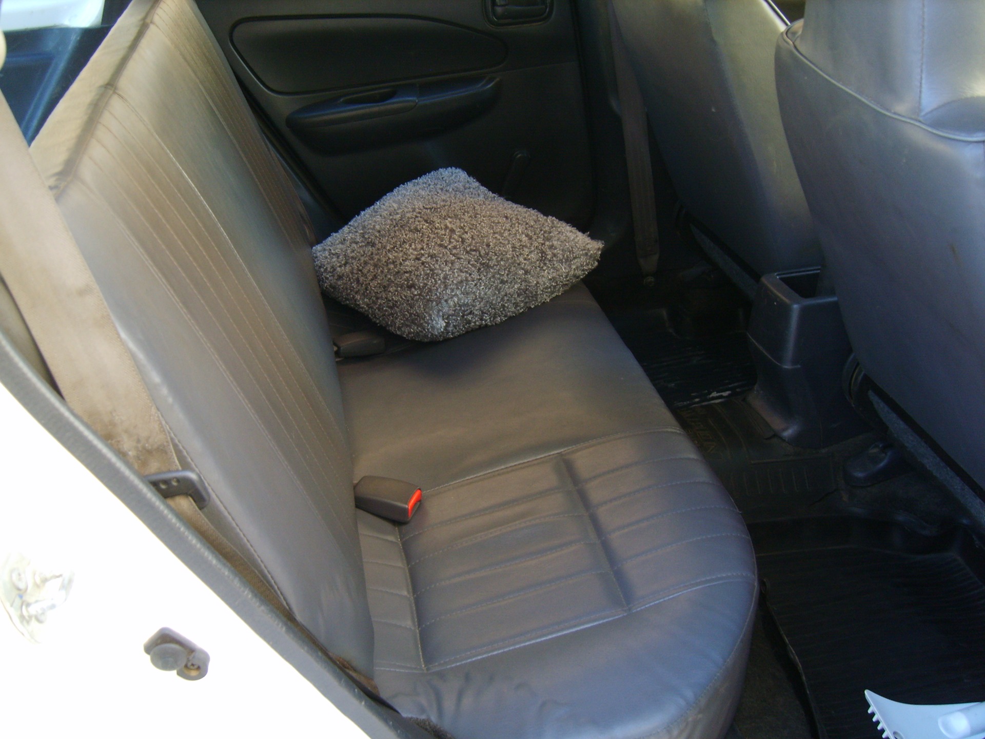 Nissan AD (Y11) 1.3 бензиновый 2001 на DRIVE2
