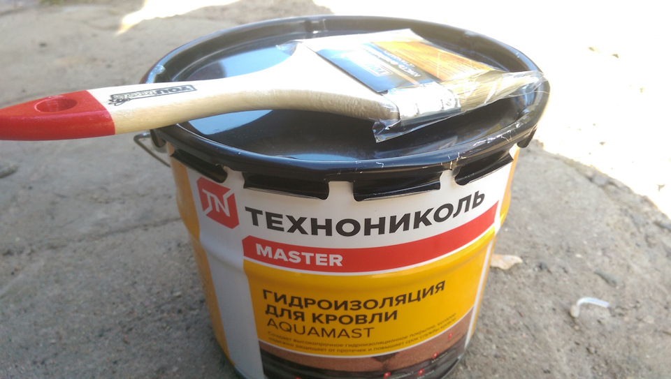 Обработка днища мастикой — Volkswagen Golf Mk3, 1,6 л, 1991 года ...