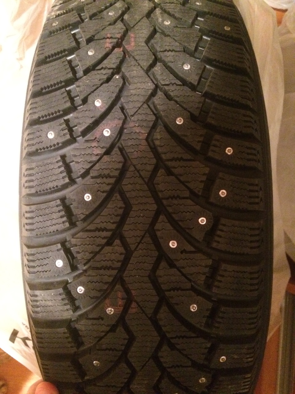 Formula ice friction. Pirelli Formula Ice 205/60 r16. Formula Ice 205/60r16. Pirelli Formula Ice 2348600 шип.