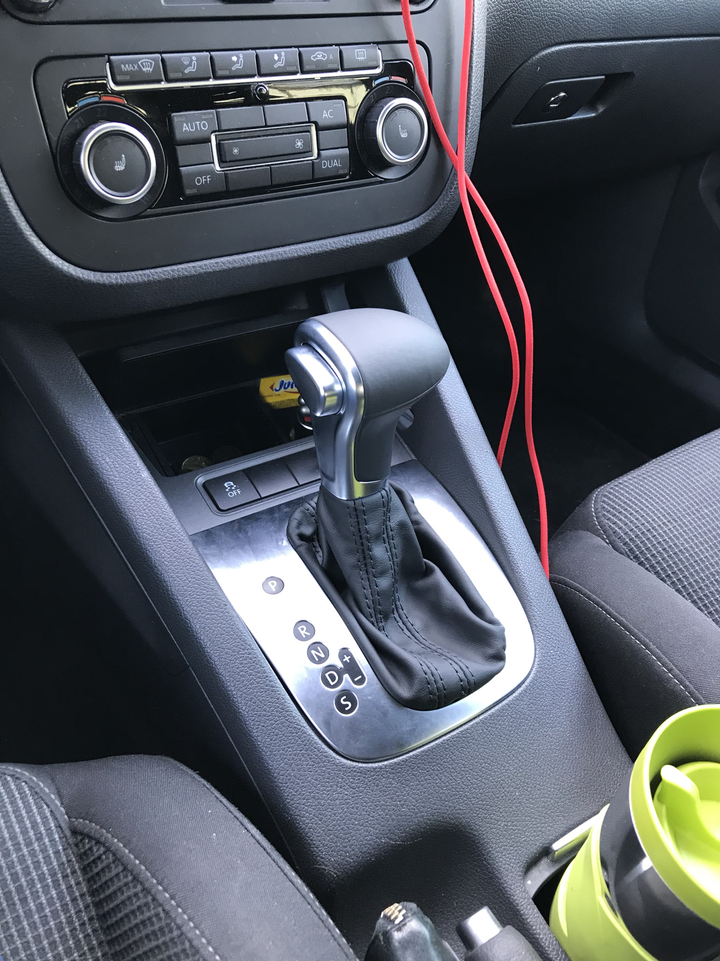 Jetta 6 акпп. Вид коробки джетта 6. Jetta 6 акпп. Jetta 6 акпп. Ручка акпп jetta 5.