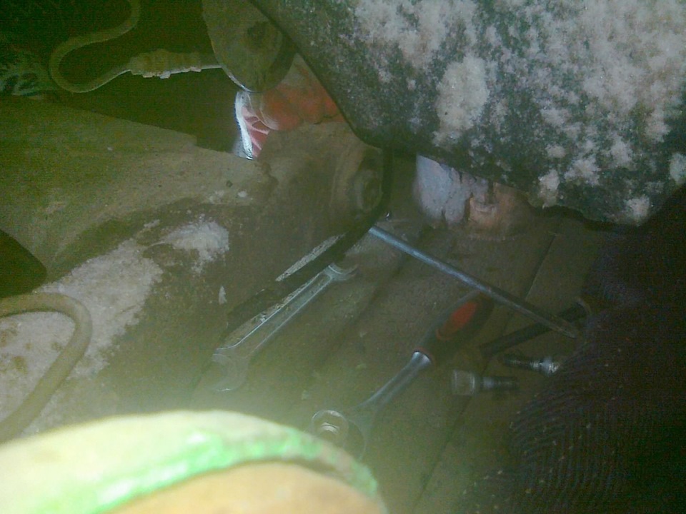 замена задних стоек и сайлентблоков — Volkswagen Golf Mk3, 1,4 л, 1992 ...