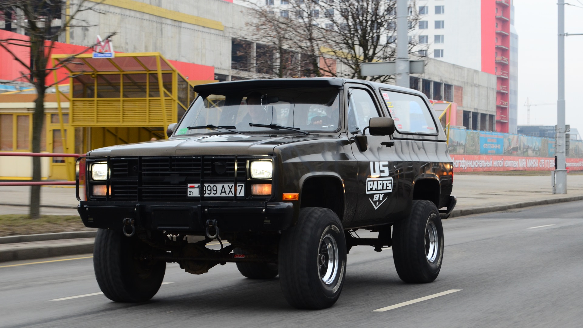 Внедорожник беларусь. Chevrolet k5 Blazer HOONIGAN. Chevrolet k5 Blazer drive2 военный. VIN number Chevrolet r5 cucv.