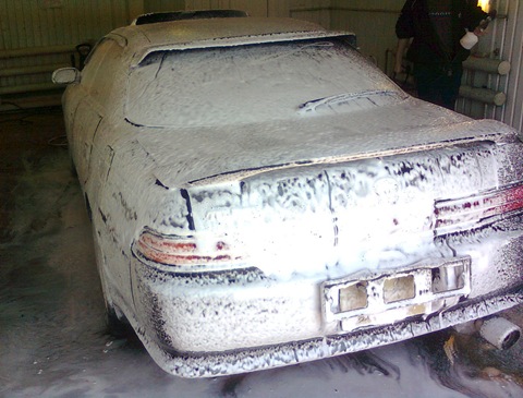 At the sink  - Toyota Mark II 25 L 1995