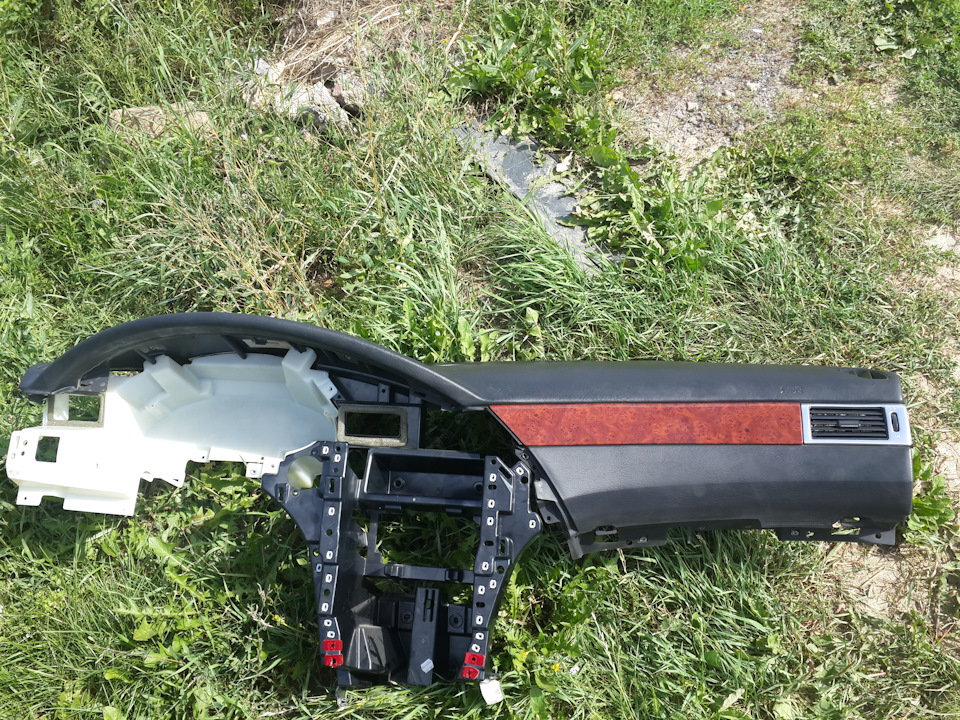 Устранение течи воды под пассажирским ковриком — Chrysler Pacifica (1G ...