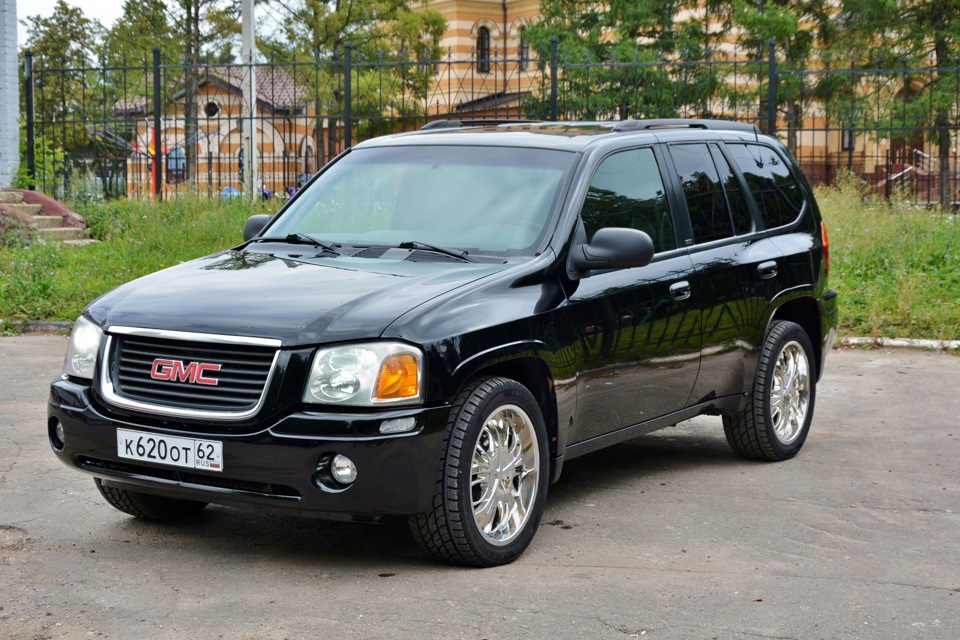 Полностью л. GMC Envoy. GMC Envoy 4.2. GMC Envoy 2002. Машина GMC Envoy.