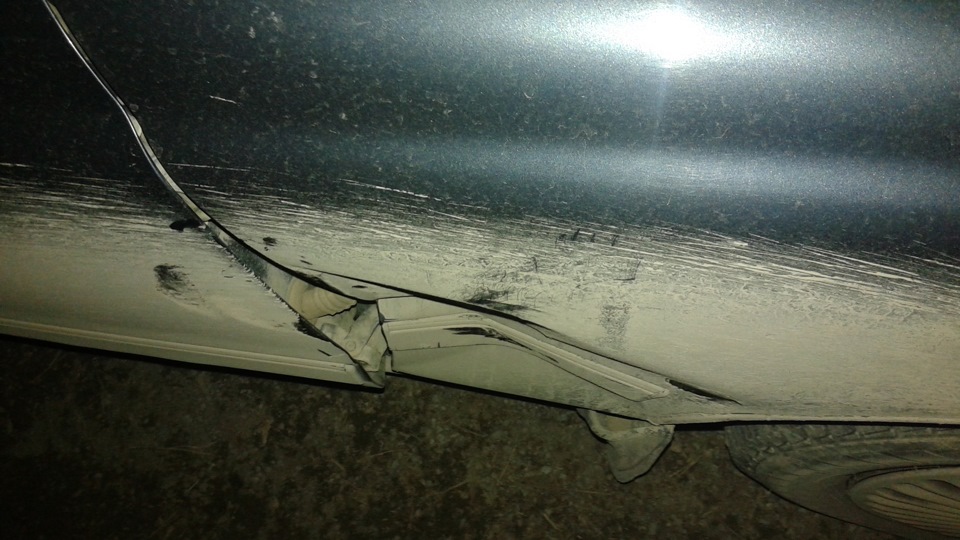 Рихтовка и покраска переднего правого крыла — Toyota Mark II (80), 2 л ...