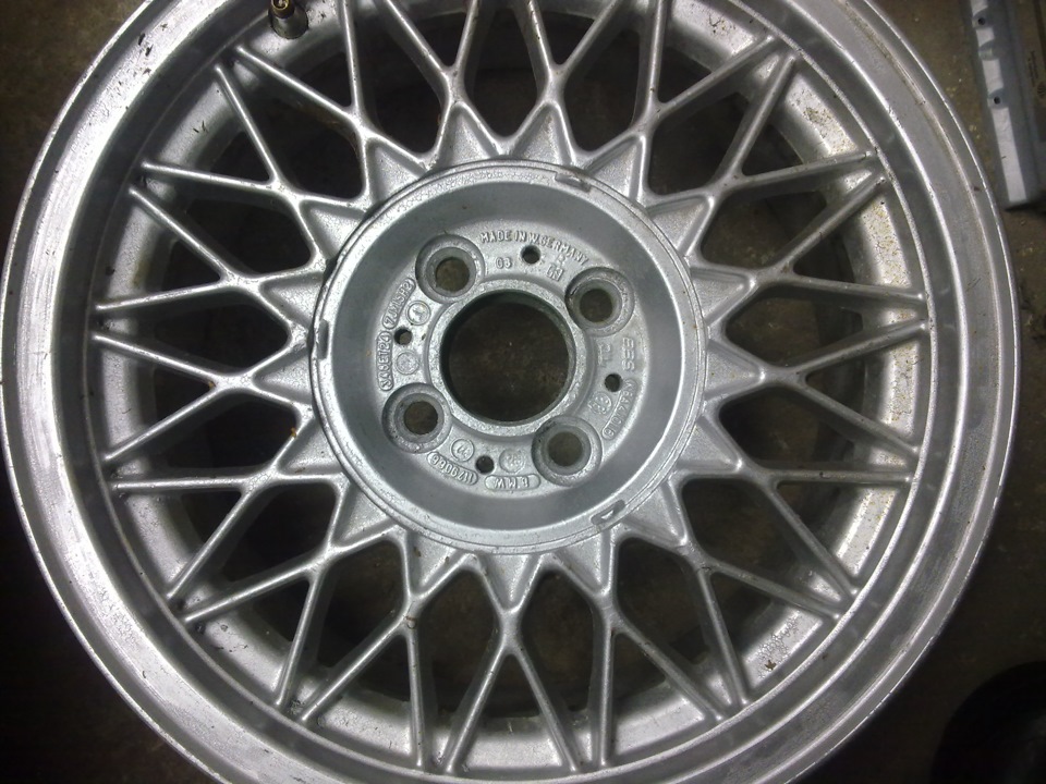 Стиль 5 1. BBS BMW 5 стиль r15. BBS 5 100 r15. Диски БМВ r15 BBS. Диски БМВ e30 r15 4x100.