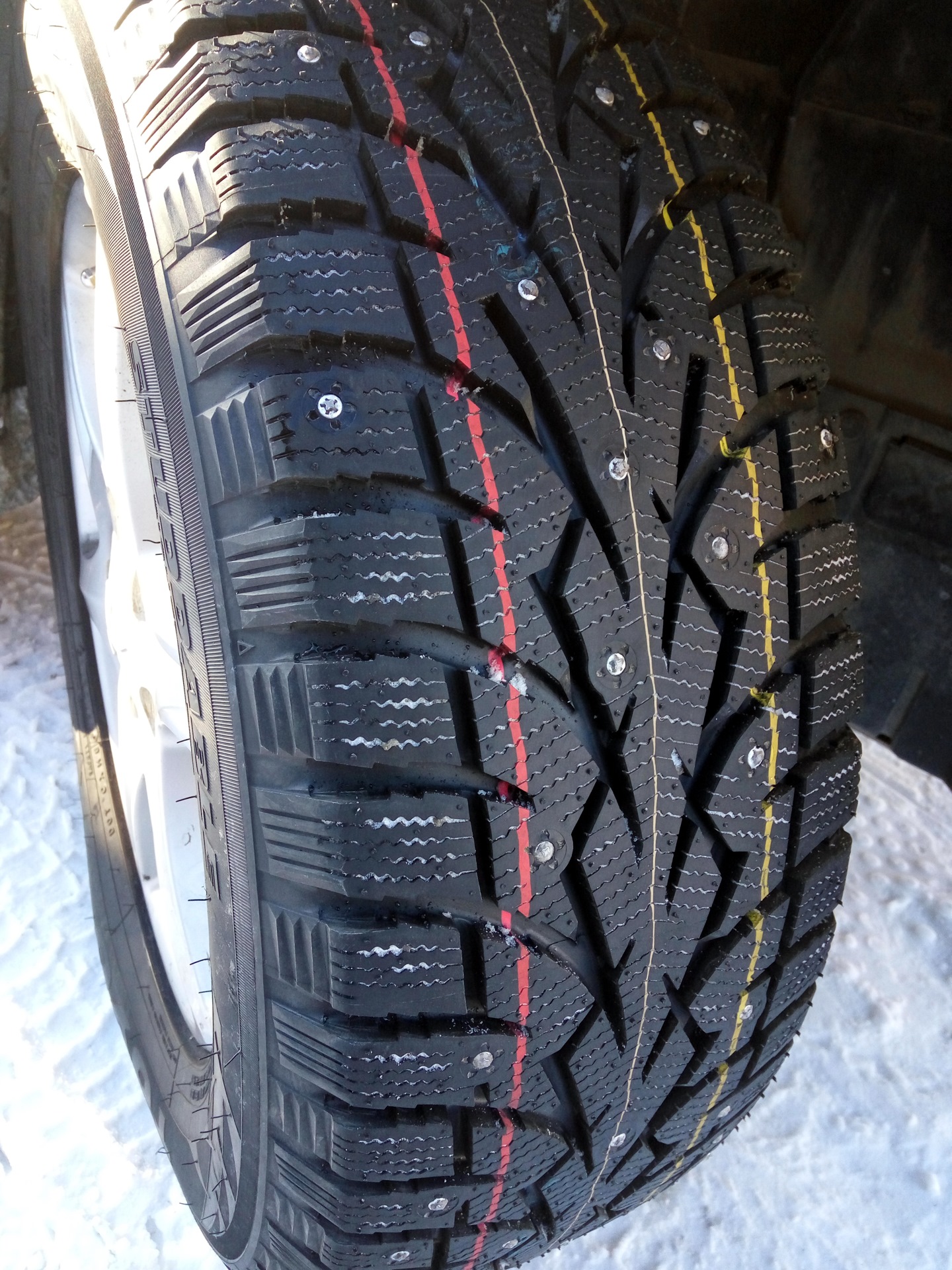 Новые зимние TOYO… — Mitsubishi Outlander XL, 2,4 л, 2007 года | шины ...