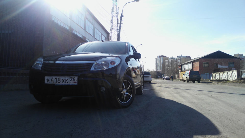 Лето приди! — Renault Sandero 1G, 1,6 л, 2011 года | шины | DRIVE2