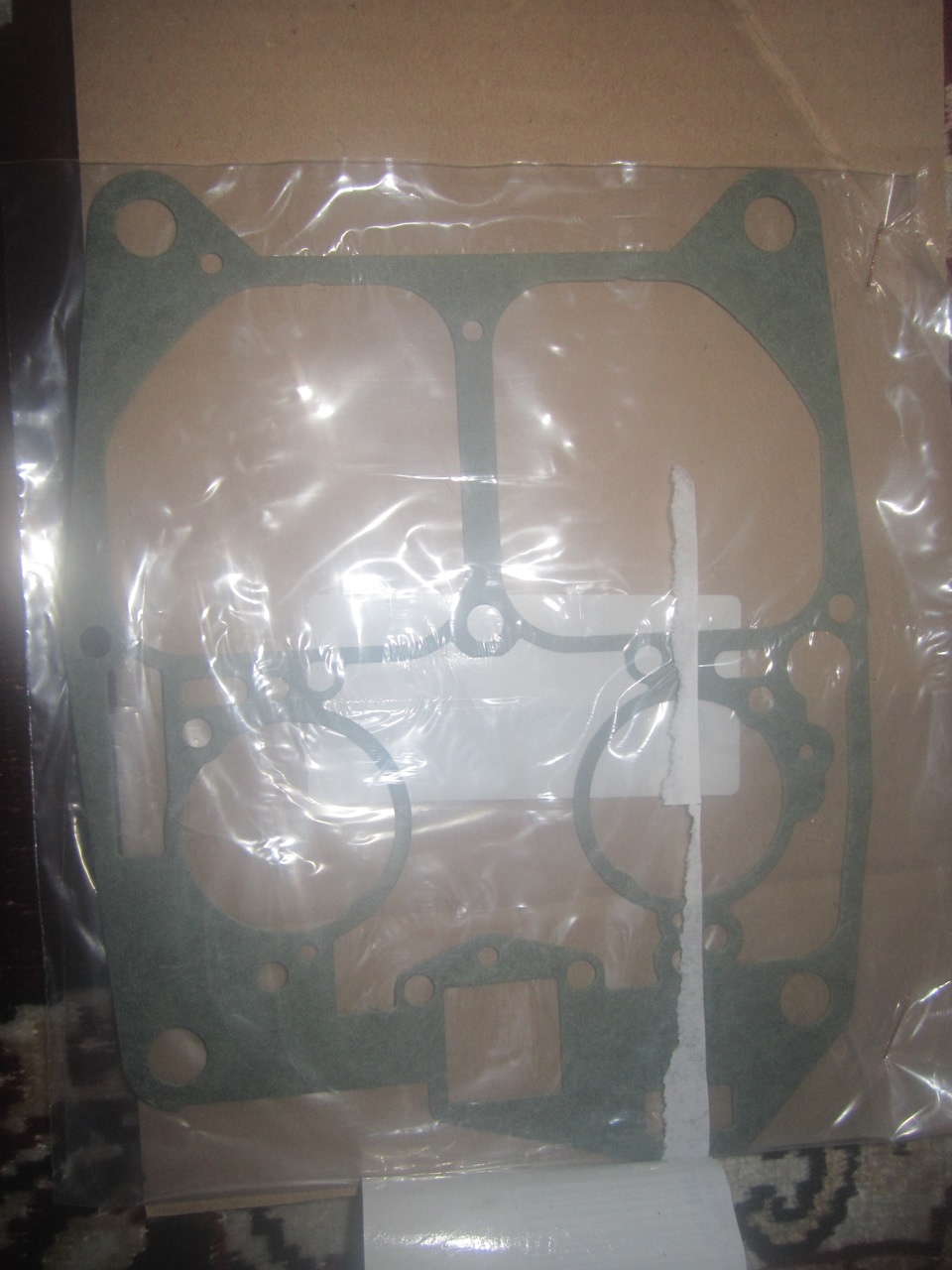 Прокладка — ГАЗ 21, 5,5 л, 1966 года | запчасти | DRIVE2