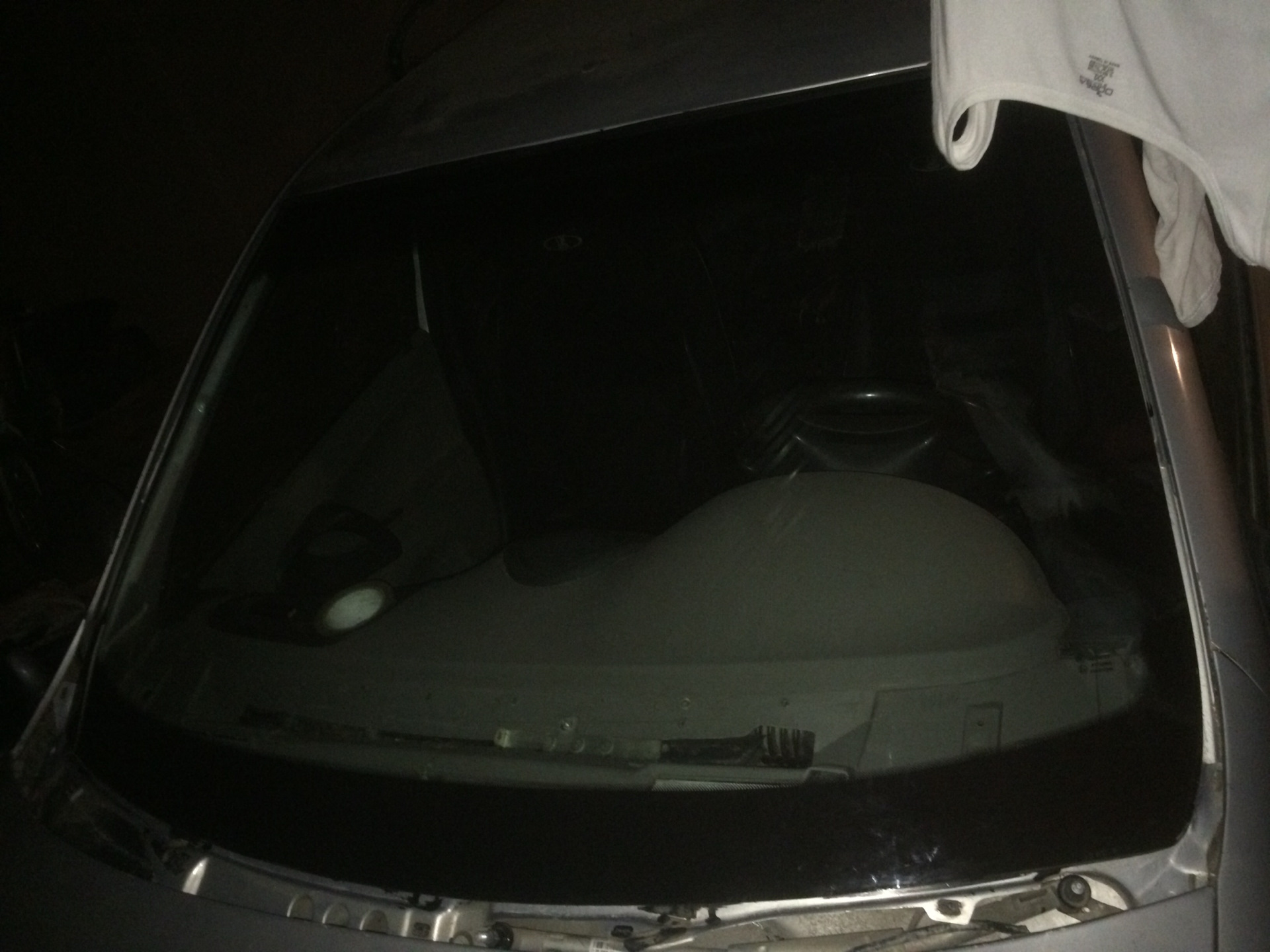 Про внезапное открытие капота — Lada Калина универсал, 1,6 л, 2011 года ...