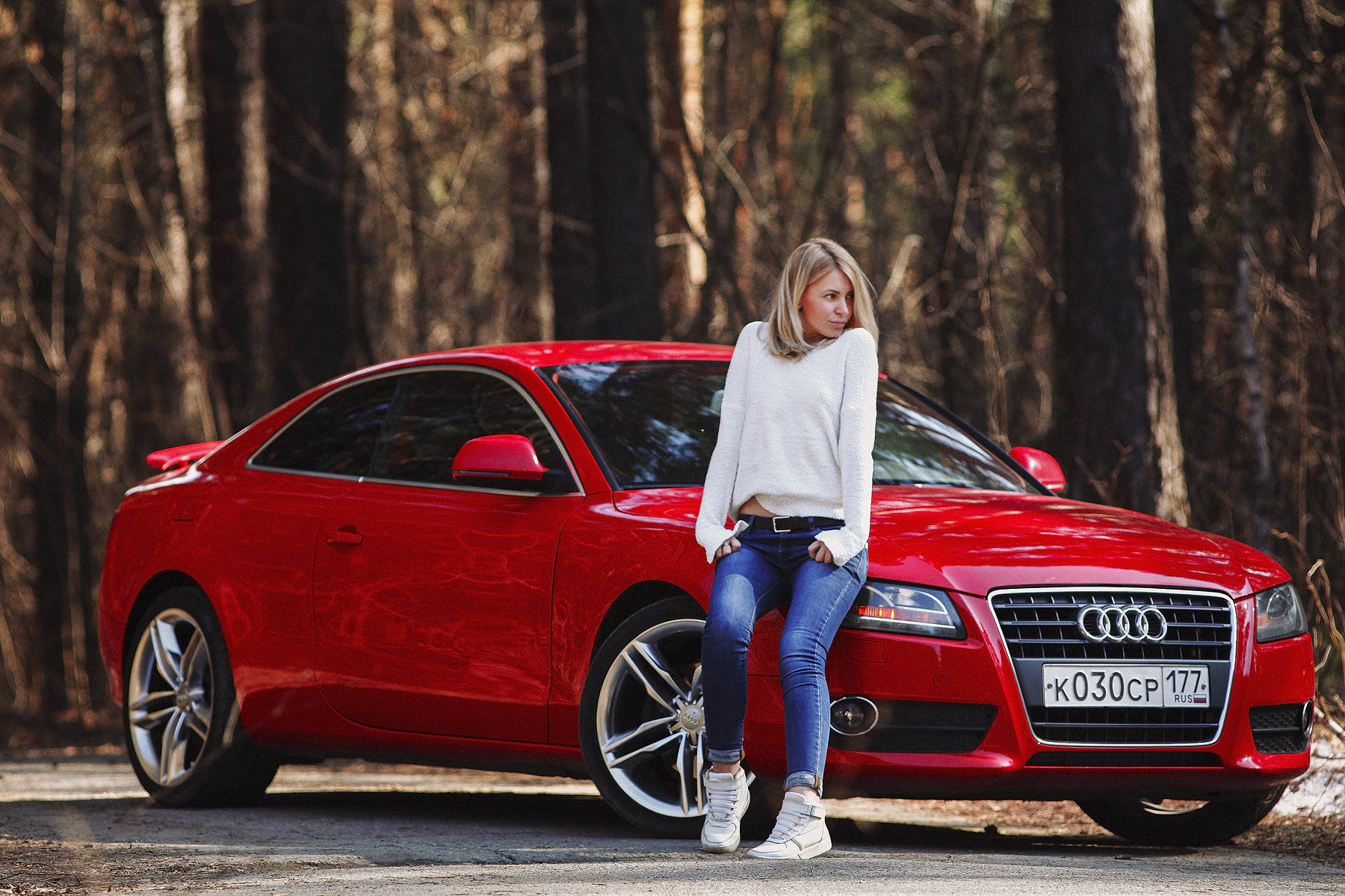 Дром ауди. Audi a5 Ассоль. Пчелкина Татьяна Audi a5. Audi a4 drive2 girls. Человек и Ауди а6.