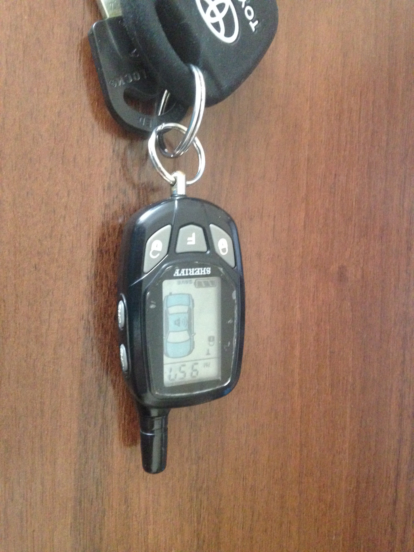 Помогите найти селиконовый чехол на Сигнализацию. — Toyota Corolla (120 ...