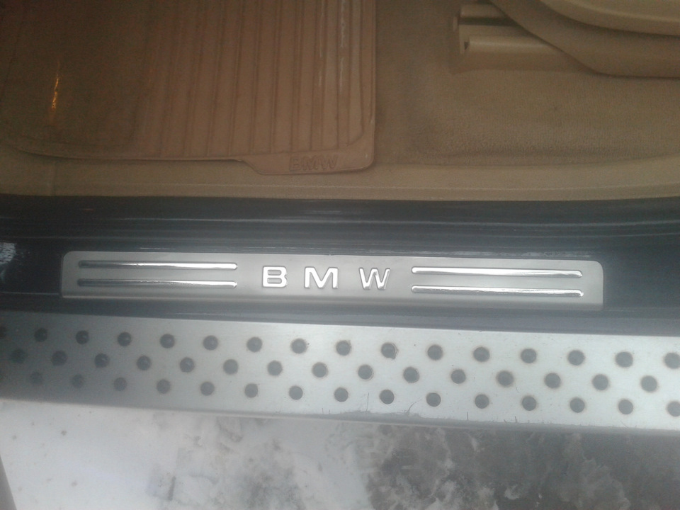 Накладки на пороги — BMW X5 (E70), 3 л, 2008 года | тюнинг | DRIVE2