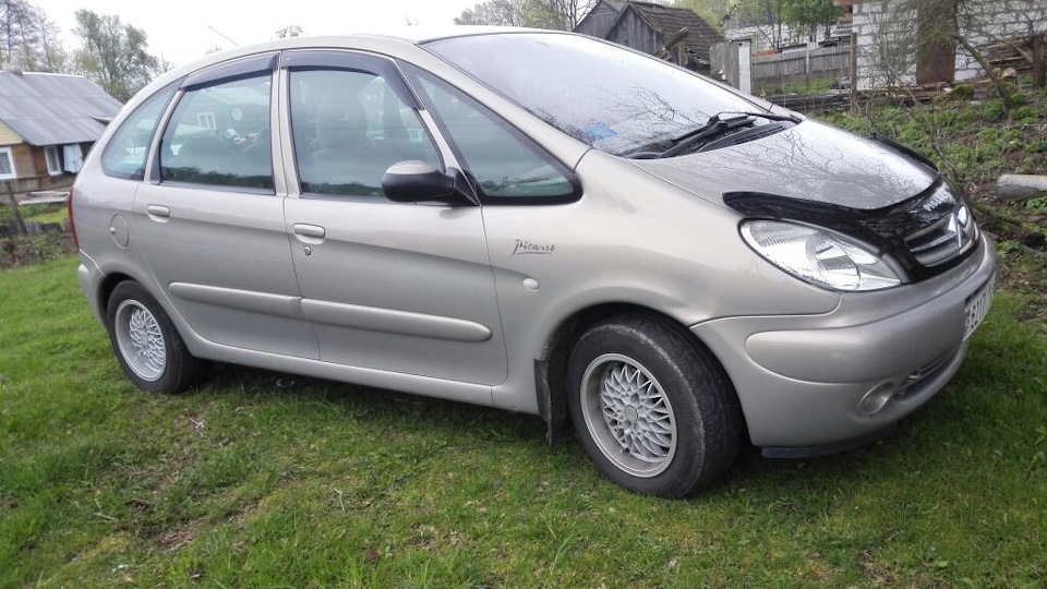 Citroen Xsara Picasso Колобочек