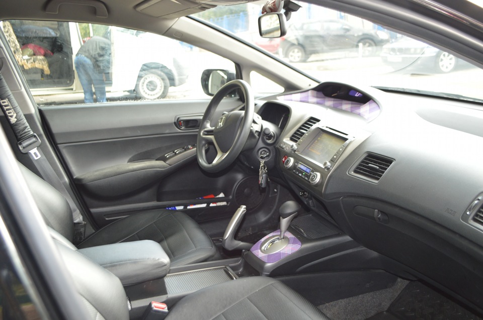 Фото в бортжурнале Honda Civic 4D (8G)