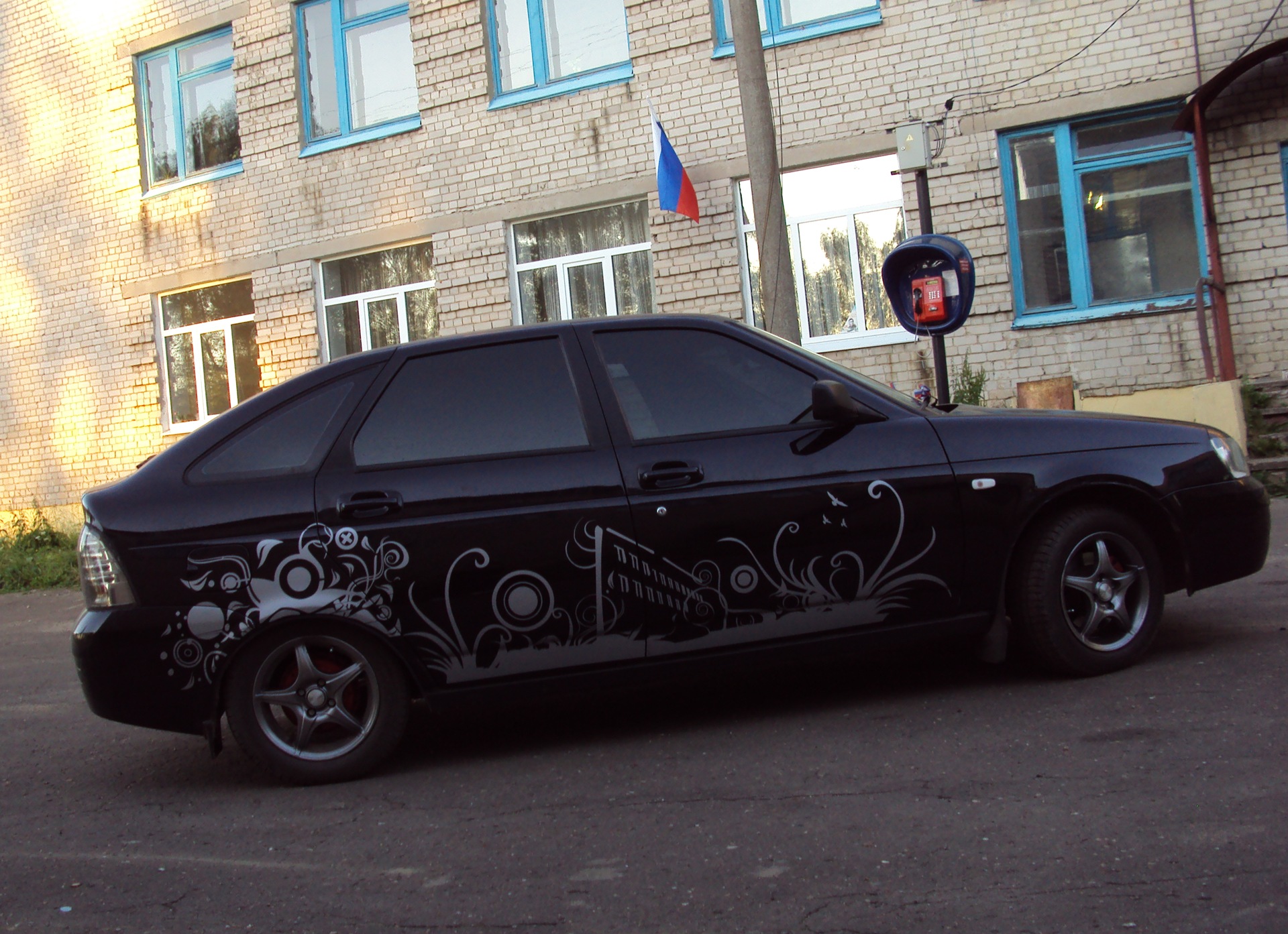 Винил. — Lada Приора хэтчбек, 1,6 л, 2009 года | тюнинг | DRIVE2