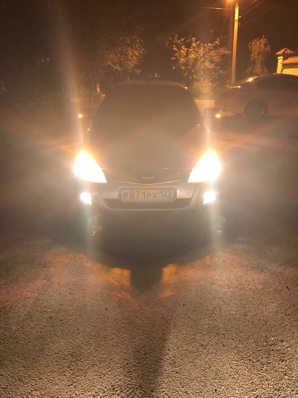 Повторители и туманки — Lada Приора хэтчбек, 1,6 л, 2015 года ...