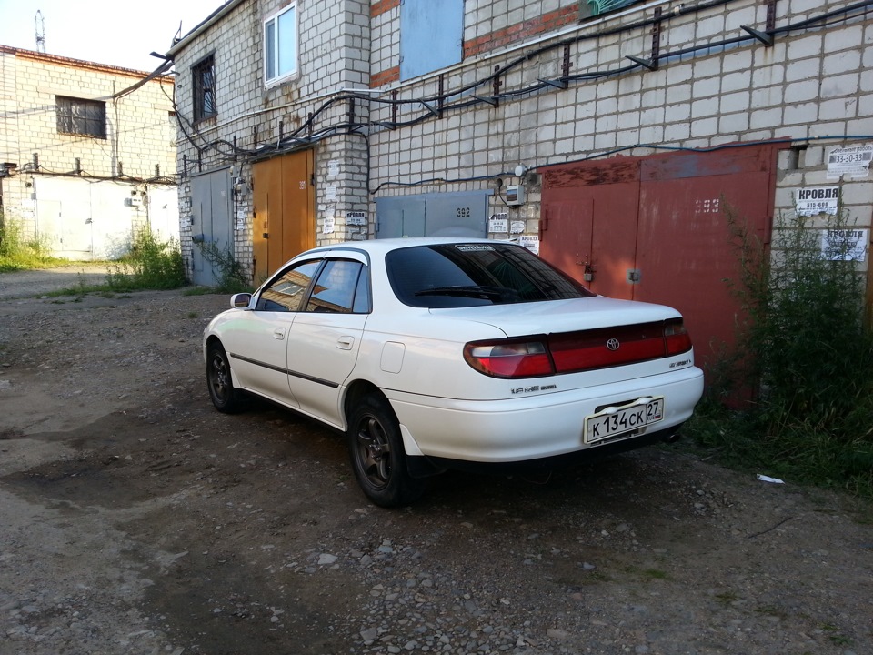 Toyota Carina 1 8