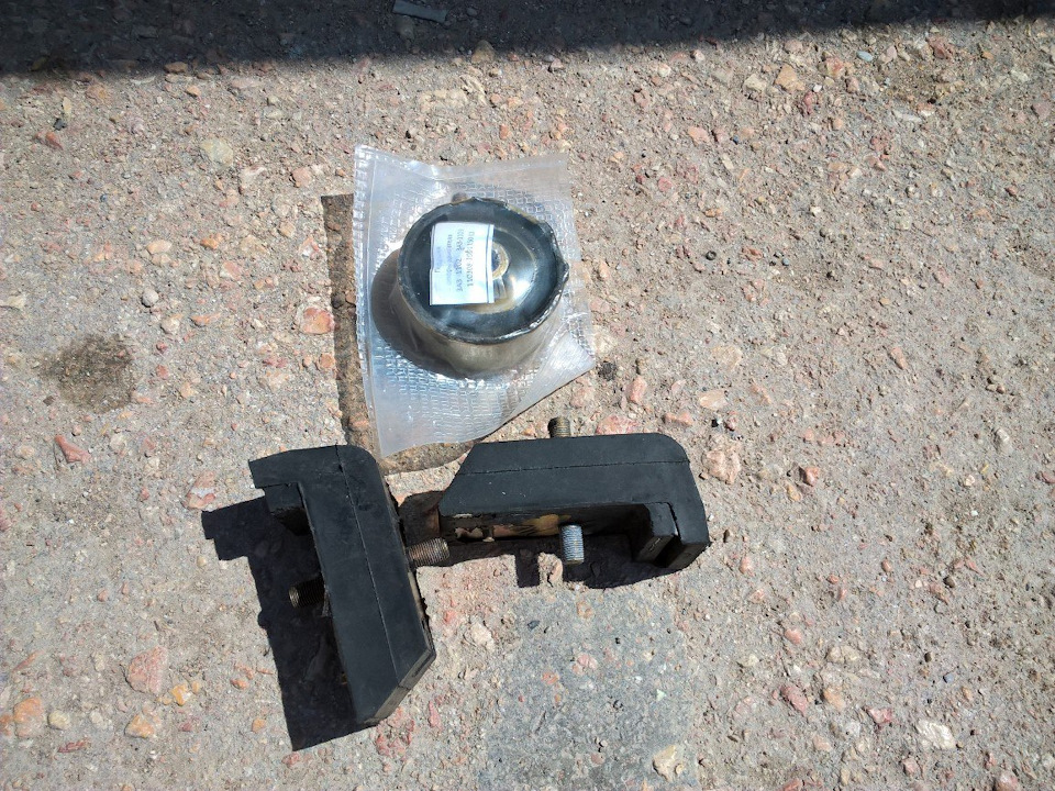 Замена подушек двигателя и регулировка клапанов. — ЗАЗ 1102, 1,2 л ...