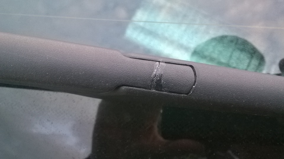 Как снять задний дворник на хендай Сломал поводок заднего дворника. - Hyundai ix35, 2 л, 2014 года поломка DRIVE2