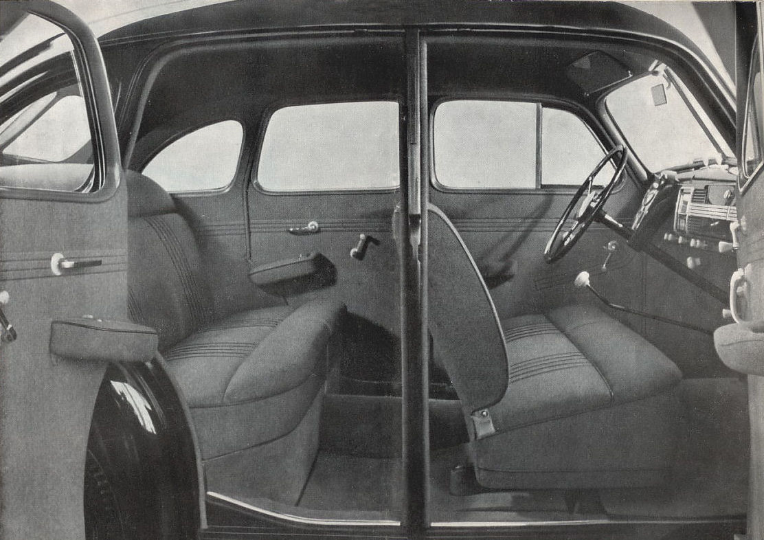 Ford 1937 Salon