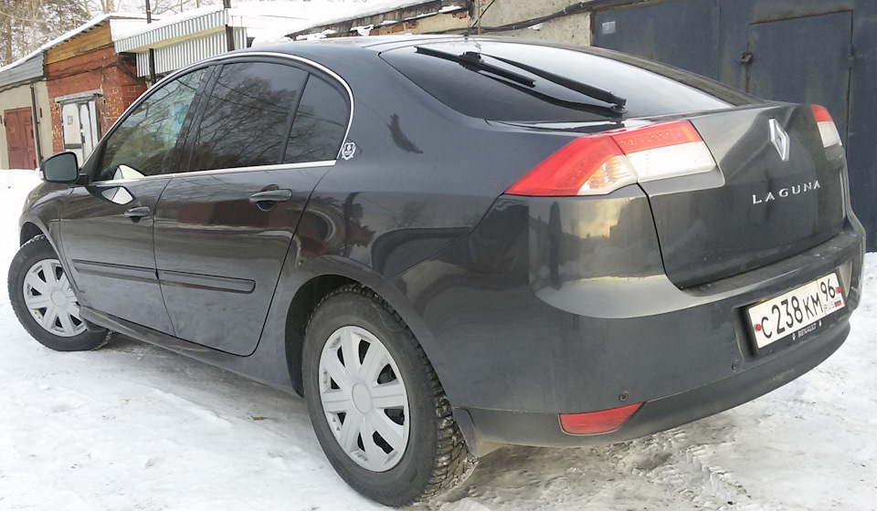 Тонирование автостекол — Renault Laguna III, 2 л, 2008 года ...
