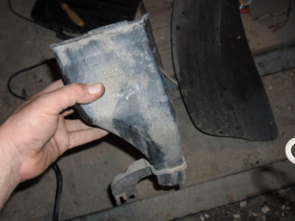 Чистка адсорбера и дросельной заслонки. — Audi A6 (C5), 2,8 л, 1998 ...