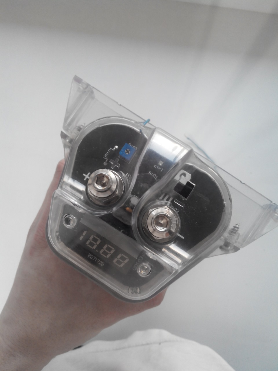 Конденсатор — Ford Fusion, 1,4 л, 2003 года | автозвук | DRIVE2