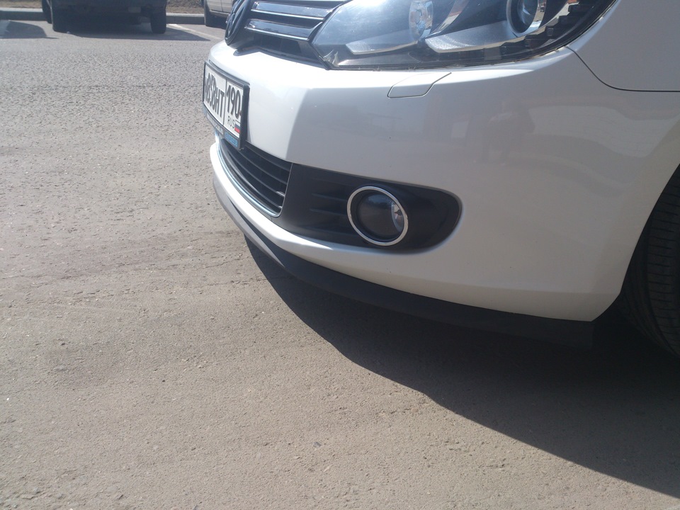 Универсальная резиновая губа — Volkswagen Golf Mk6, 1,4 л, 2011 года ...