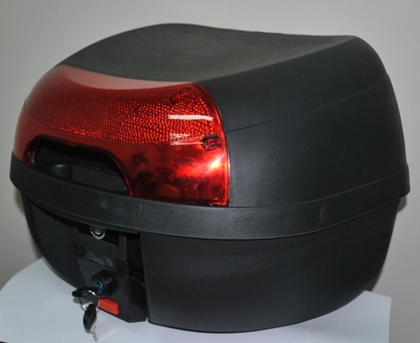 Кофр с аудио колонками LinQ 11.5 GAL (43L) Audio Cargo Box