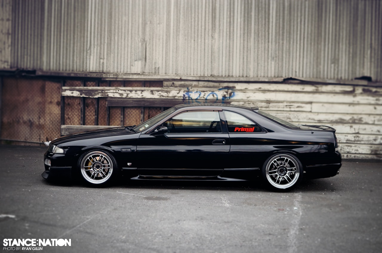 Nissan Skyline r33 стенс