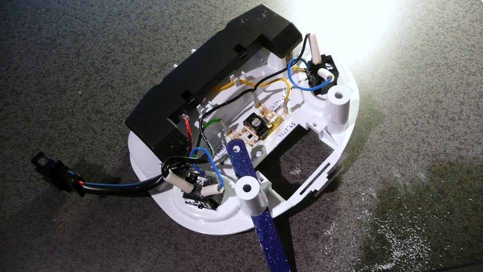 Плафон индивидуального освещения салона "Калина" на ВАЗ 2107 — Lada ...