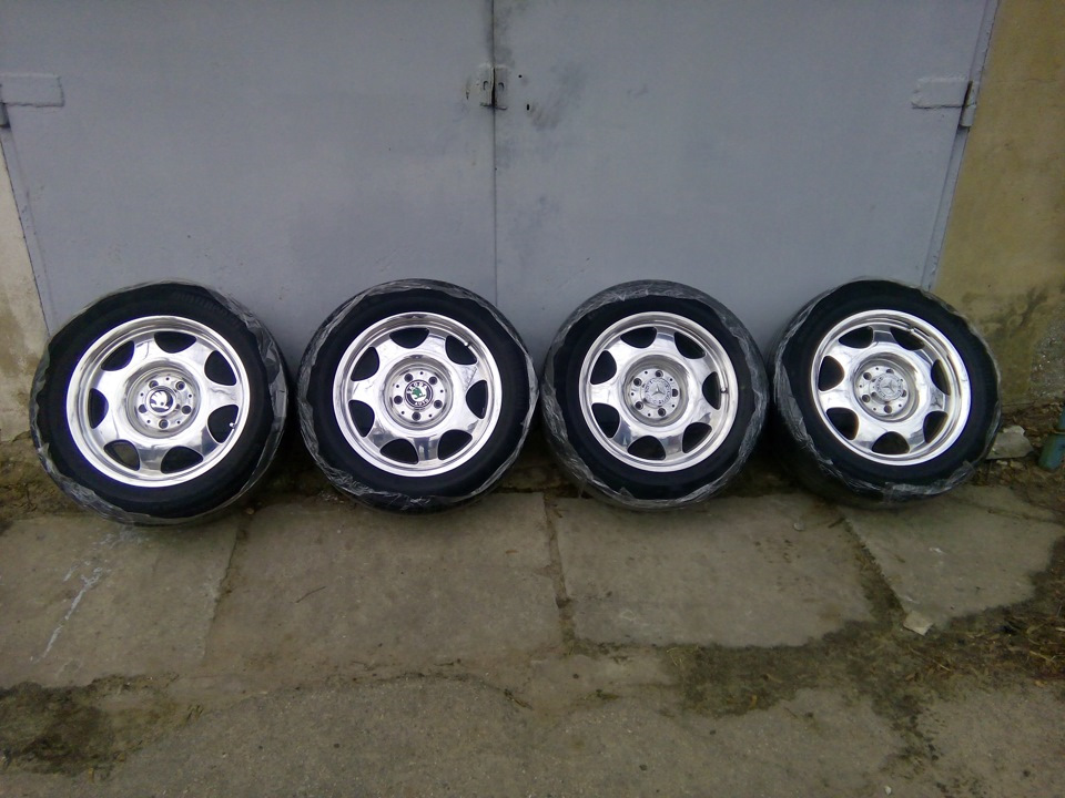 Кованные диски от Мерседес-СLK (с резиной 205/60) 16" — Mercedes-Benz E ...