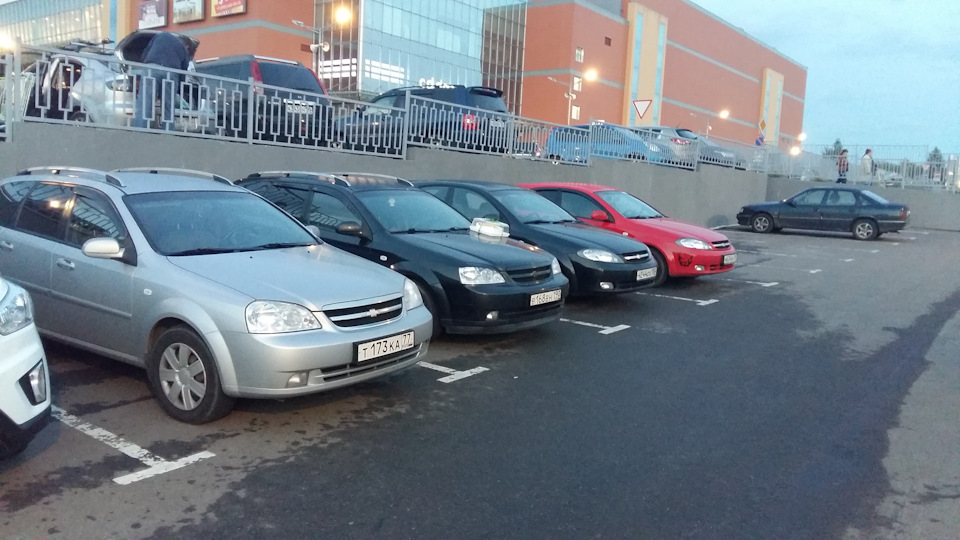Фото в бортжурнале Chevrolet Lacetti SW