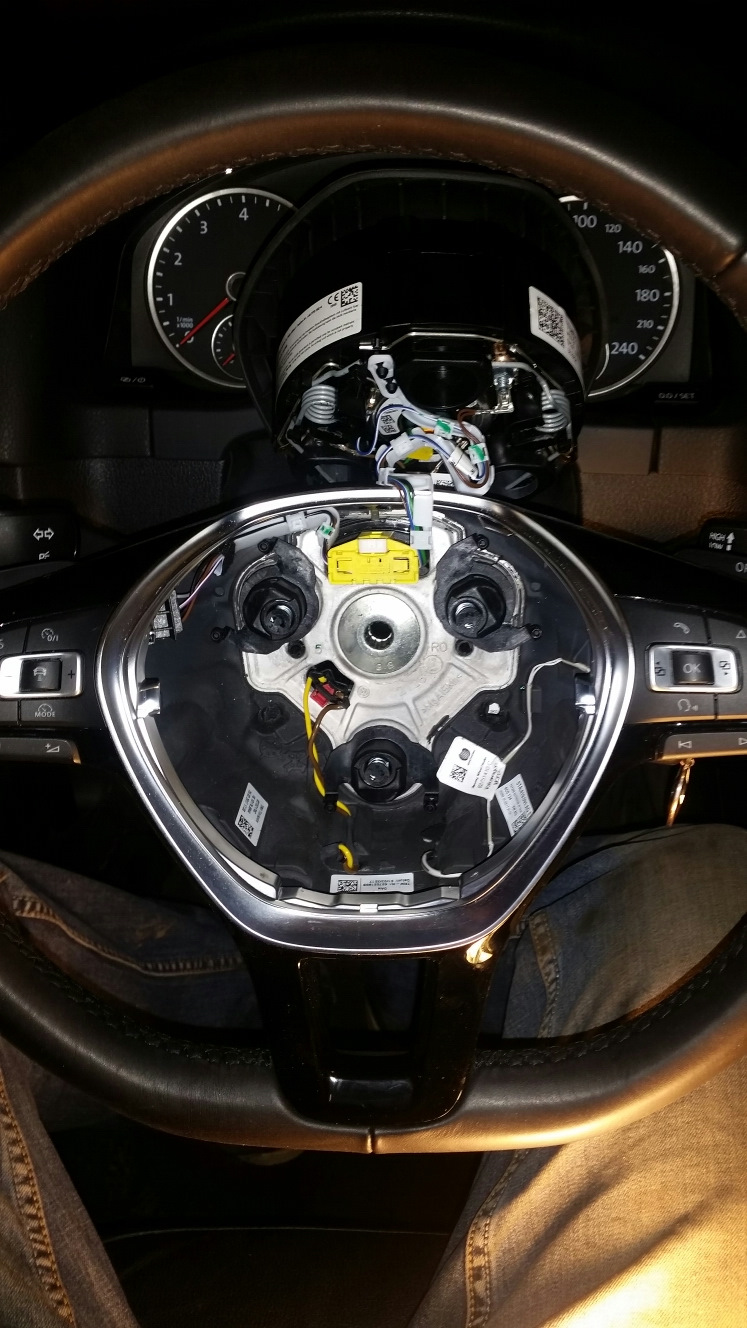 Подключение индикации подогрева руля — Volkswagen Tiguan (1G), 2 л ...