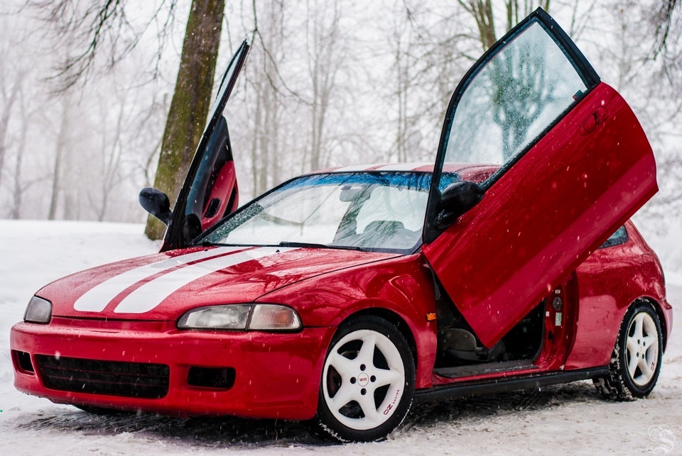 Дверь хонда цивик 6. Ламбо двери Mazda 323f ba. Ламбо двери Honda Civic 4d. Honda Civic 6 поколения с ламбо дверьми. Тойота с ламбо дверями с завода.